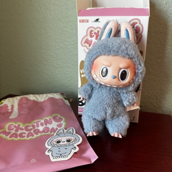 Labubu Monster - Sea Salt Coconut - opened - New! with box, bag, and card. - Picture 1 of 7